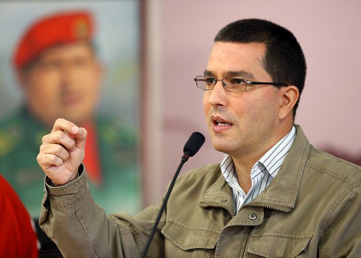 Jorge Arreaza ha publicado los 3 tuits en que Venezuela denuncia que España tenga 'presos políticos'