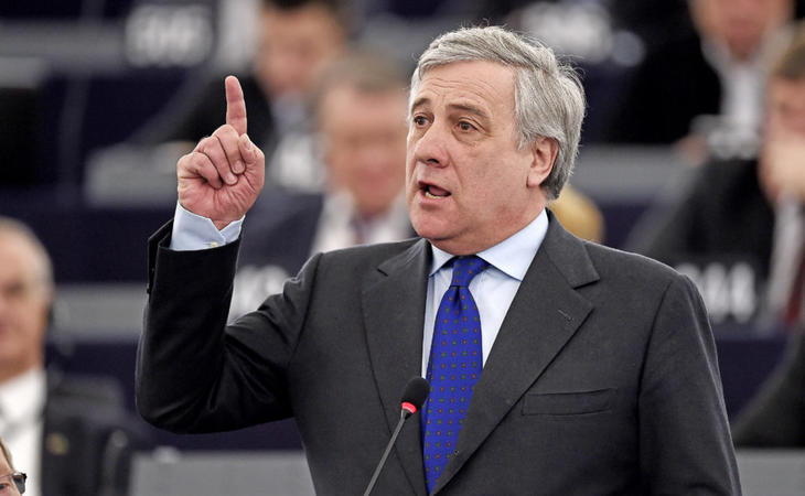 El presidente del Parlamento Europeo, Antonio Tajani, rechazó contundentemente las declaraciones del eurodiputado neonazi