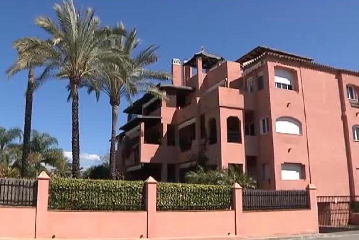 Dúplex que posee junto a su mujer en Estepona (Málaga)