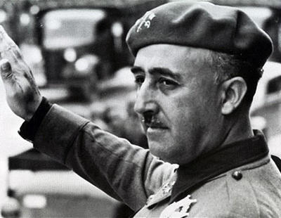 218.600 firmas para prohibir la Fundación Francisco Franco