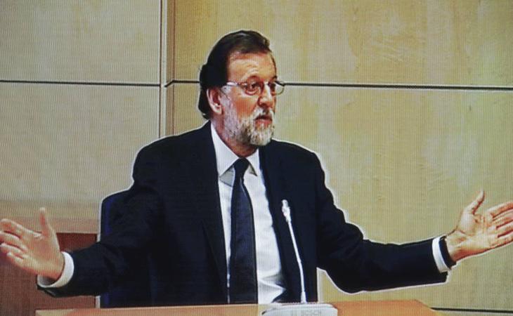 Mariano Rajoy, primer presidente en ejercicio de la democracia en sentarse en el banquillo de la justicia