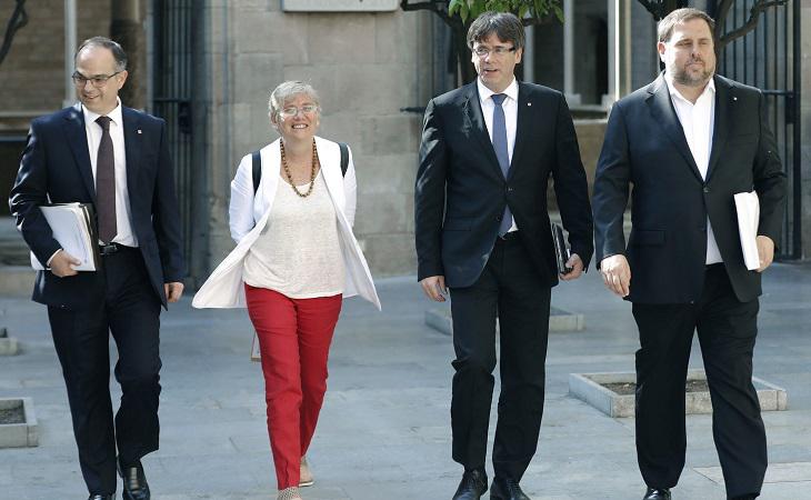 Clara Ponsatí junto a Puigdemont, Junqueras y Turull