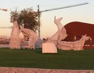 Polémica por un Belén gigante que simula una orgía sexual en Boadilla del Monte (Madrid)