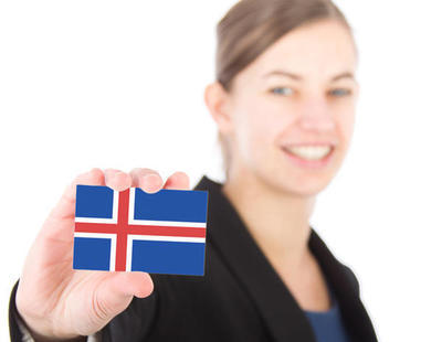 Islandia hace historia y declara  ilegal la brecha salarial entre hombres y mujeres