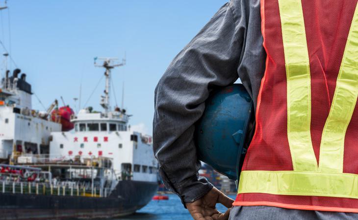 El hombre había desarrollado sus problemas trabajando como ingeniero en un barco