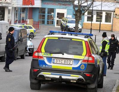 Dos heridos en una explosión con una supuesta granada de mano en el metro de Estocolmo