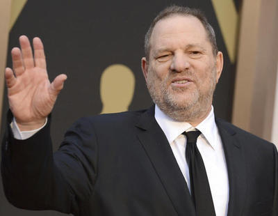 Harvey Weinstein, agredido a puñetazos en un restaurante