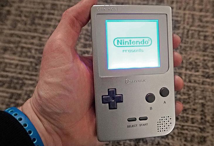 La Ultra Game Boy será más manejable que su original