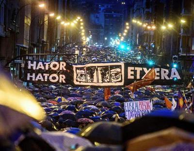 Multitudinaria marcha en Bilbao para pedir el fin de la dispersión de los presos de ETA