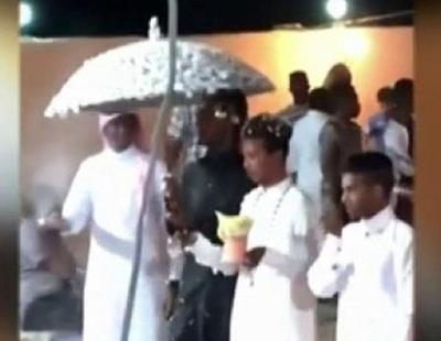 Enfrentan pena de muerte por organizar una boda gay en Arabia Saudí frente a La Meca