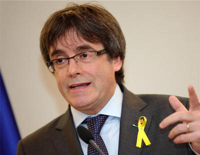 Puigdemont insiste en gobernar desde Bruselas: "Desde la cárcel seguro que no podría"