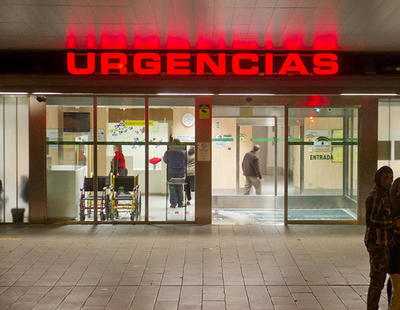 Muere un médico de Urgencias al tratar a 40 pacientes en una sola noche