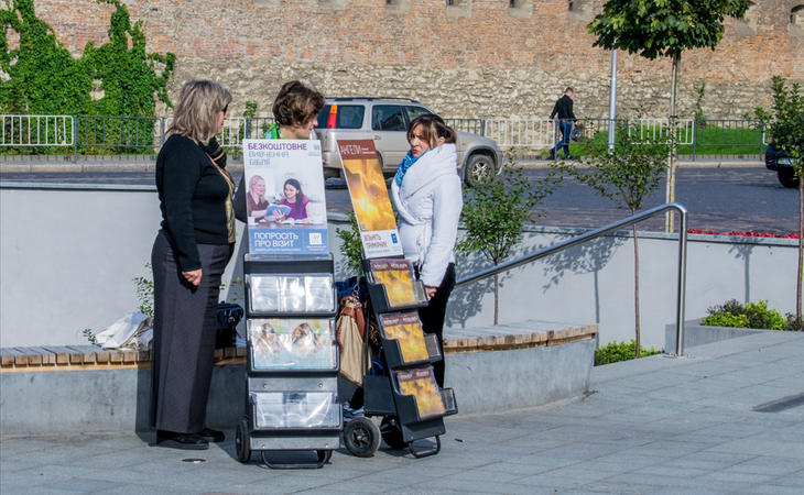 Los Testigos de Jehová siempre tratan de interceptar gente