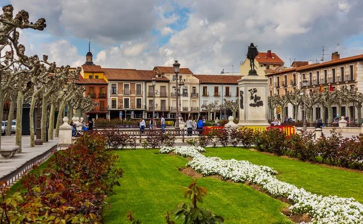 Alcalá de Henares es la primera ciudad diseñada y construida especialmente como sede de una universidad