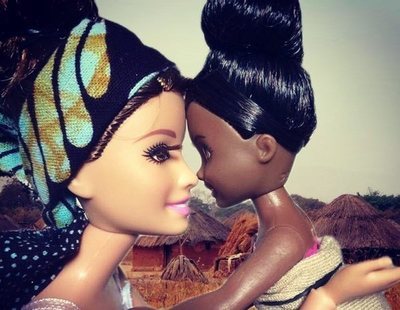 Barbie Savior: la cuenta en Instagram que critica el postureo de los voluntarios en África