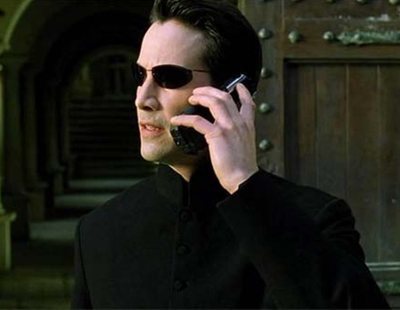 Nokia resucita el mítico móvil de Neo en 'Matrix'