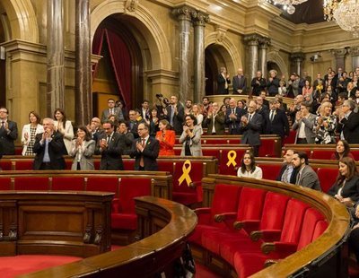 La Mesa del Parlamet ratifica la enmieda de la CUP para reafirmar la DUI