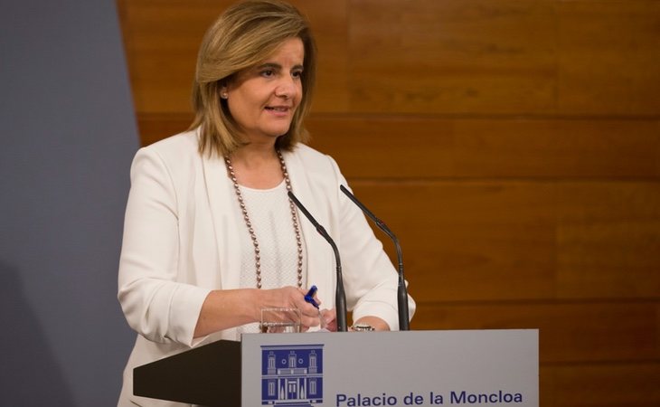 La Ministra de Trabajo, Fátima Báñez, ya se ha visto obligada a tirar de los presupuestos para garantizar el pago de las pensiones