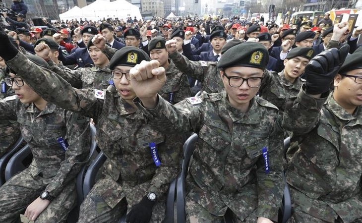 En Corea del Sur, los jóvenes deben ingresar al servicio militar durante dos años