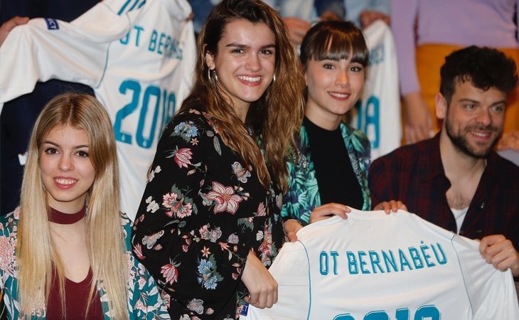 Nerea, Amaia, Aitana y Ricky en el palco vip