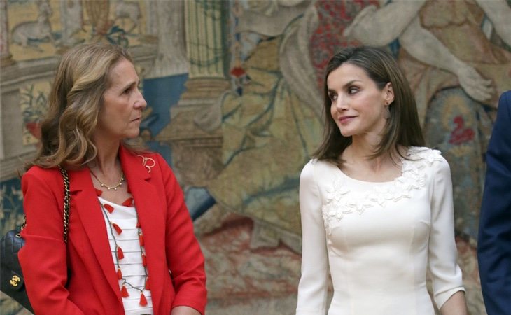 La Infanta Elena se alegró de que abuchearan a Letizia después de lo sucedido