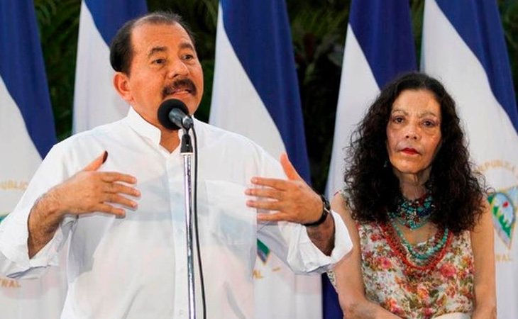 Daniel Ortega y su esposa, la vicepresidenta Rosario Murillo, han recibido múltiples críticas por la represión de las protestas