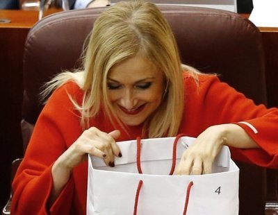 La cleptomanía de Cifuentes en el colegio mayor que dirigió: "Desaparecían pendientes y bolsos de marca"