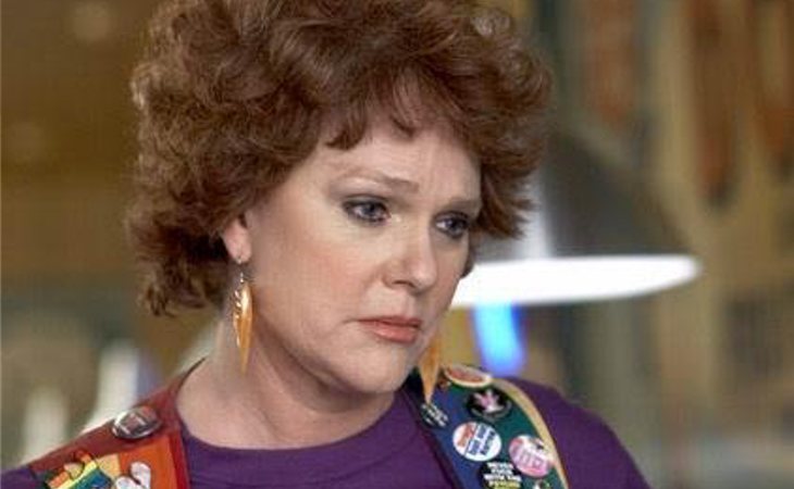 Sharon Gless como Debbie Novotny en 'Queer as folk'