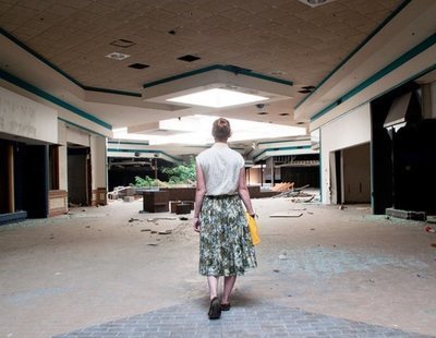 Walking Mall: las hipnóticas fotografías de centros comerciales abandonados y su historia