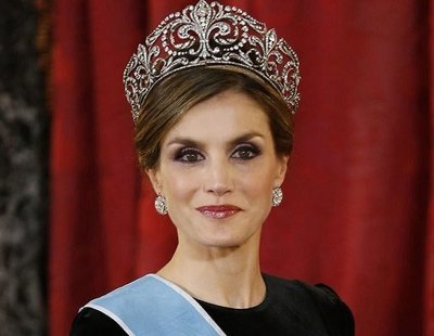 Los gestos de la reina Letizia que están dejando en evidencia a la Corona española