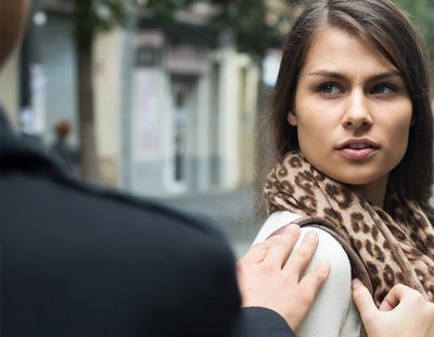 Francia plantea multas de hasta 750 euros a los hombres que silben a las mujeres en la calle