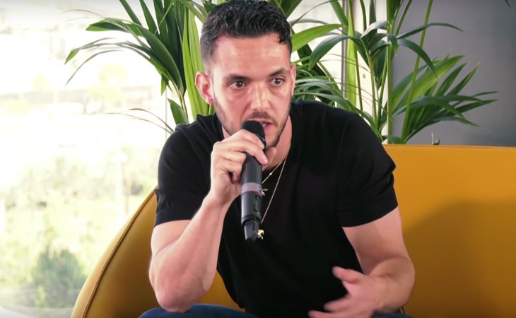 C. Tangana durante la entrevista en el Primavera Sound