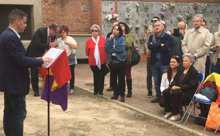 Juan Pinilla, biznieto de Molina, en el homenaje a su bisabuelo