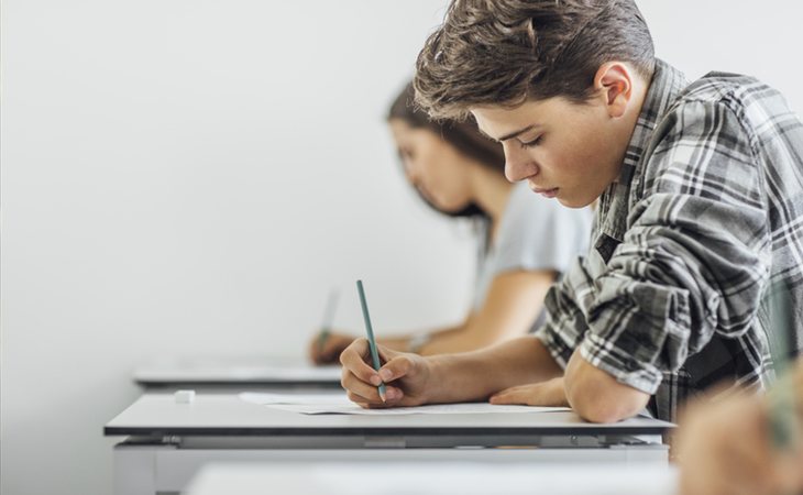 Empieza el examen por las preguntas que mejor te sepas