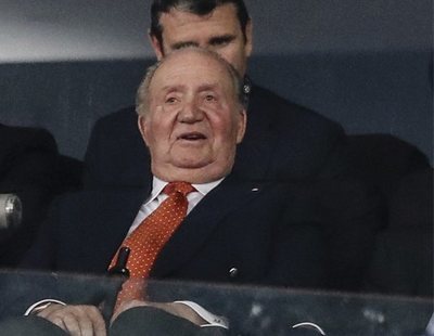 El Rey Juan Carlos I teme terminar en una silla de ruedas: "tiene las caderas destrozadas"