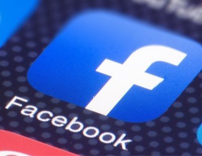 Facebook publica "por error" mensajes privados de 14 millones de usuarios