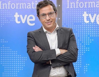 A Sergio Marín, presentador de TVE, no le gustan los gestos feministas del nuevo Gobierno