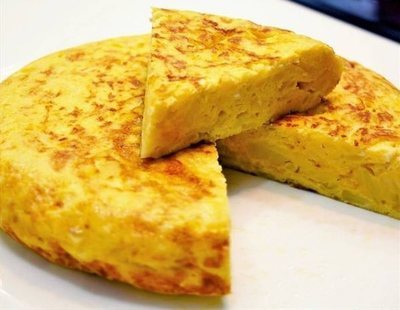 Tortilla de patatas con o sin cebolla: ¿qué prefieren los españoles?