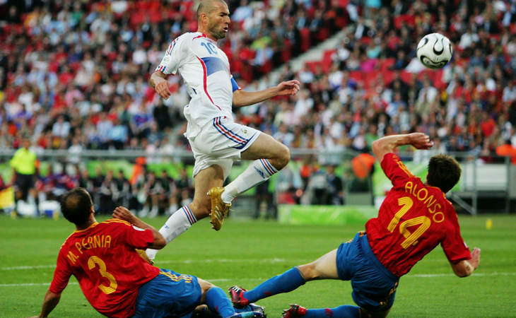 Zidane fue verdugo de España en 2006