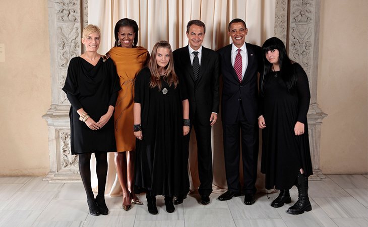 Posado de la familia de Zapatero junto con los Obama