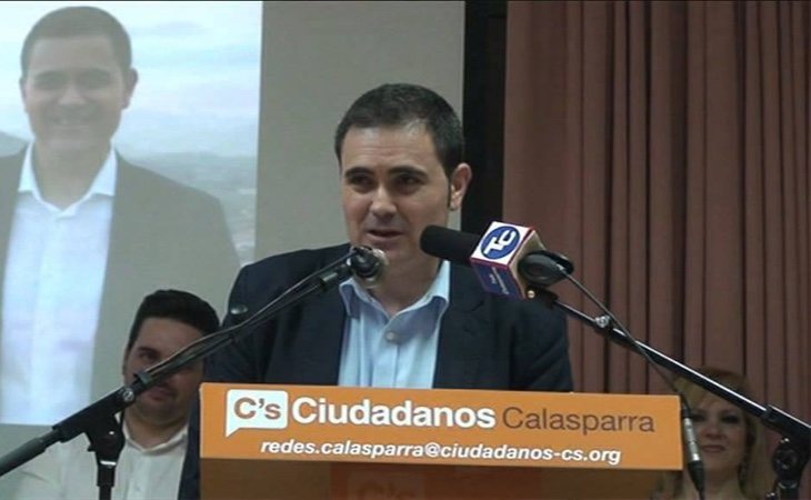 Alajarín fue imputado por infidelidad de documento público