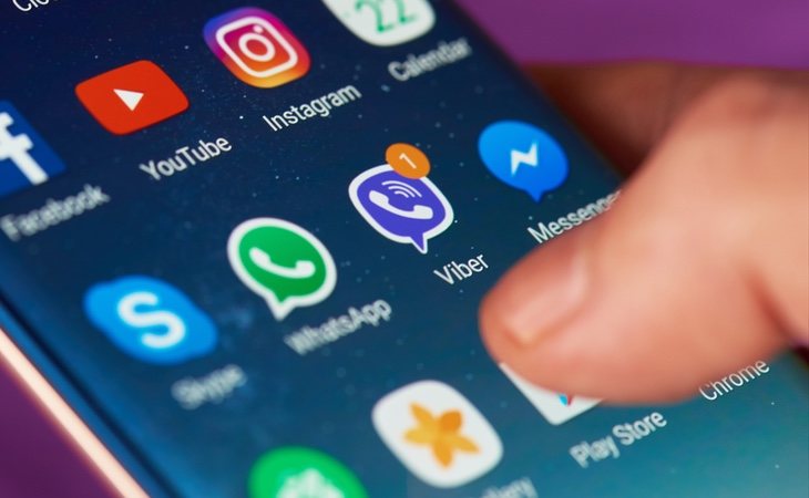 El mensaje puede llegar en cualquier momento porque los WhatsApp se envían a números aleatorios