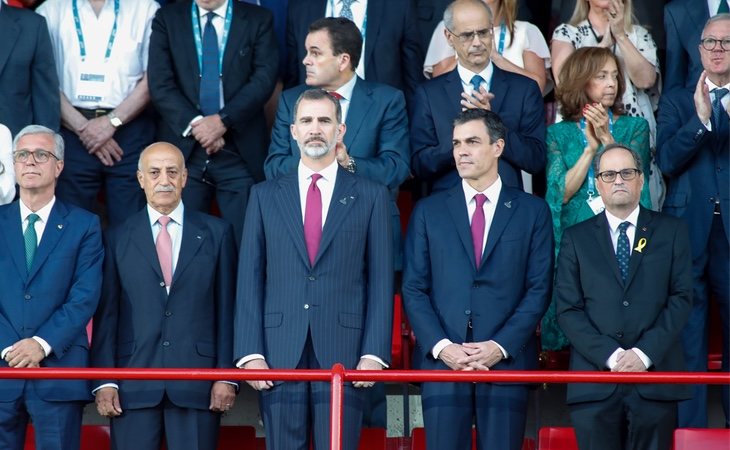 Felipe Vi, Pedro Sánchez y Quim Torra durante los Juegos del Mediterráneo