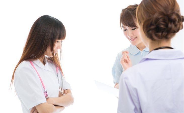 Menos mujeres podían acceder a la Facultad de Medicina por la manipulación de las notas