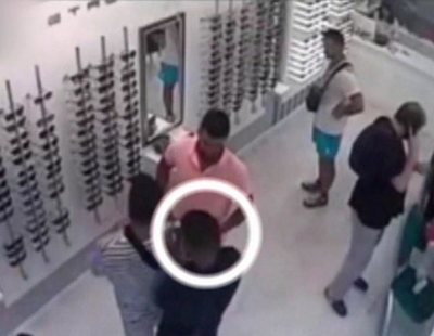 Un vídeo muestra a miembros de 'La Manada' robando gafas de sol un día antes de San Fermín