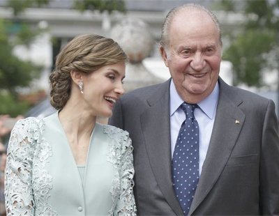 Casa Real castiga a Letizia mientras premia a Juan Carlos
