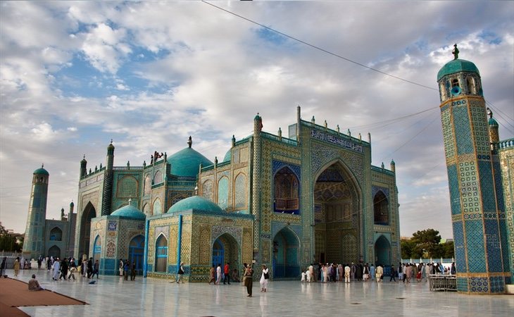 La mezquita azul de Mazar i Shariff sí ha sido respetada