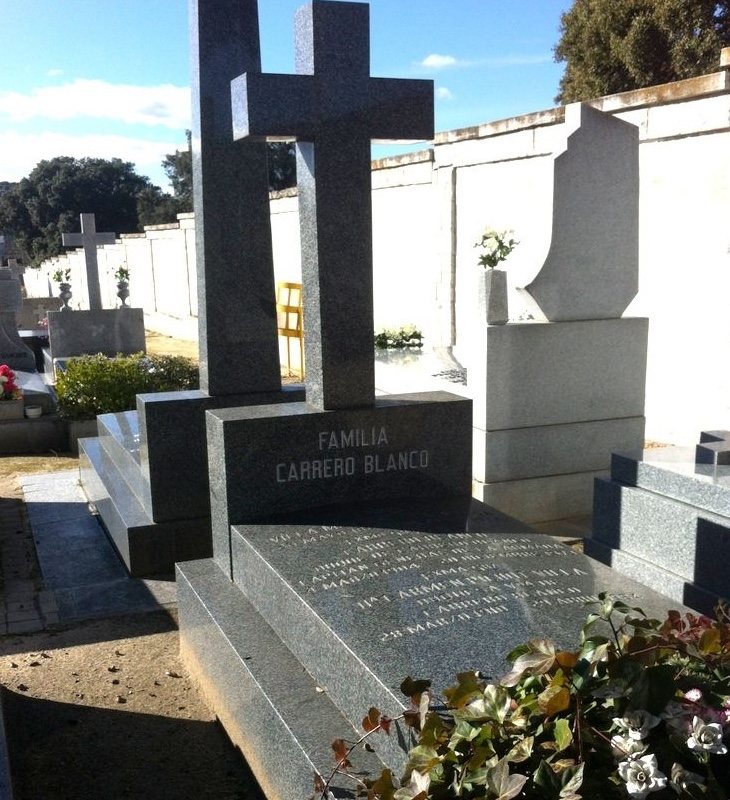 En el cementerio descansan personalidades destacadas de la dictadura