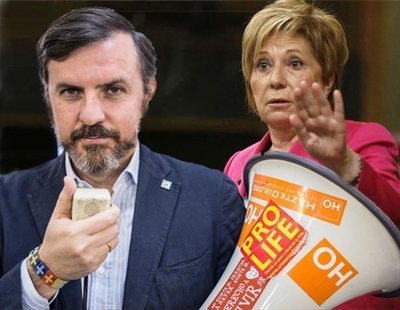 Hazte Oír celebra que Casado purgue a Celia Villalobos por su "infección progresista"