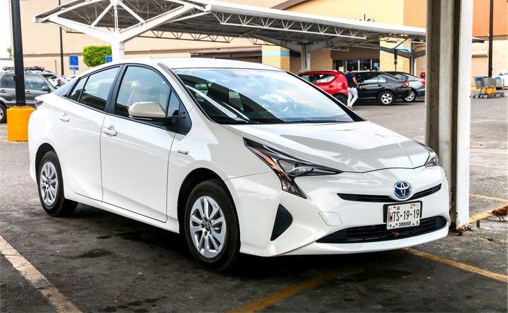 Coche Prius